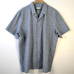 Life Is Good Men’s XXL Camp Shirt Gray Fish Print Short Sleeve Button Up Casual